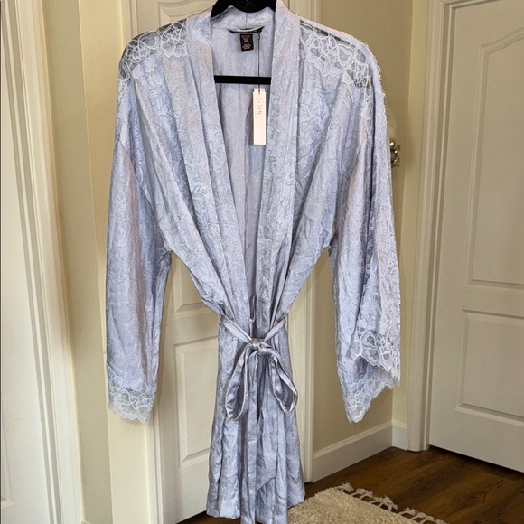 Victoria's Secret Other - Victoria's Secret Light Lavender Robe - Size M/L. NWT